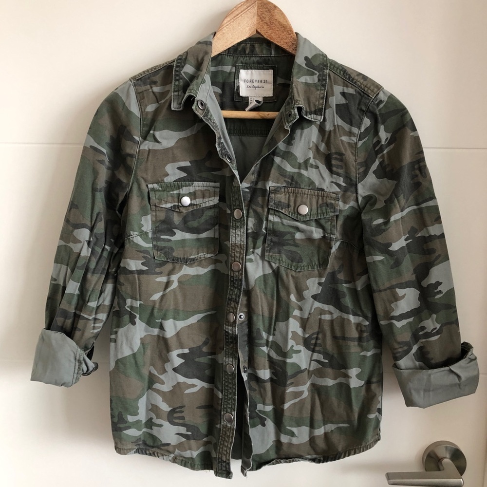 Women’s camo button-up